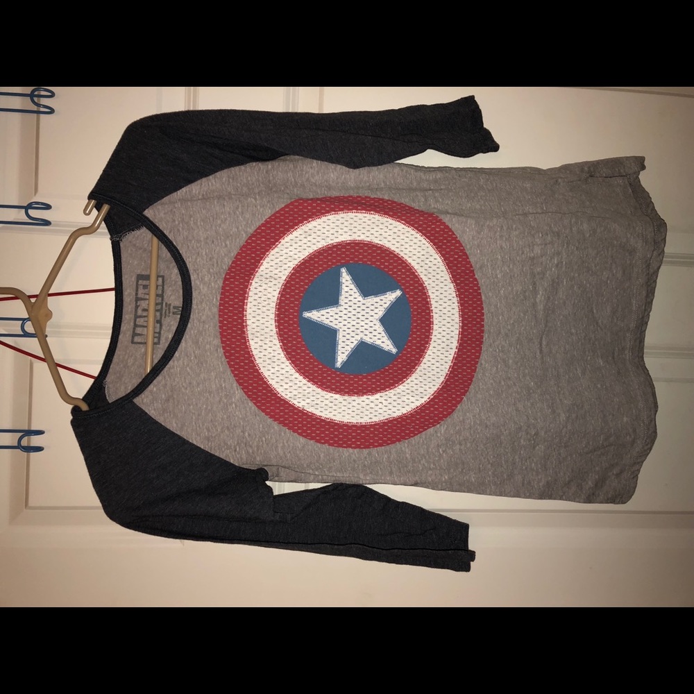 Marvel medium top